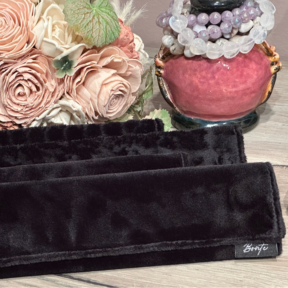 🖤 WOC (Wallet on Chain) Chain Wrap, Bag Protector, Velvet, Magnetic Closure, New